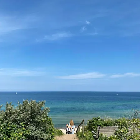 Peaceful Spot With Garden Near Rageleje بيت للعطل Vejby